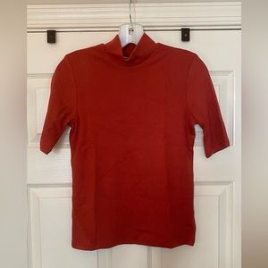 Marine Layer Lexi Rib Mock Neck Top in Tandoori Spice Small